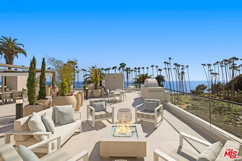 $6,495,000 | 701 Ocean Avenue, Unit PHE, Santa Monica, CA 90402