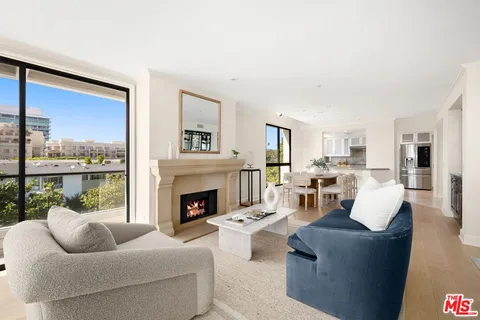 $6,495,000 | 701 Ocean Avenue, Unit PHE, Santa Monica, CA 90402