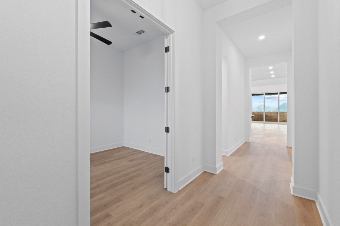 2013 Tobiano Trace Georgetown, TX 78633 - Photo 22 of 26 Entry/Game Room