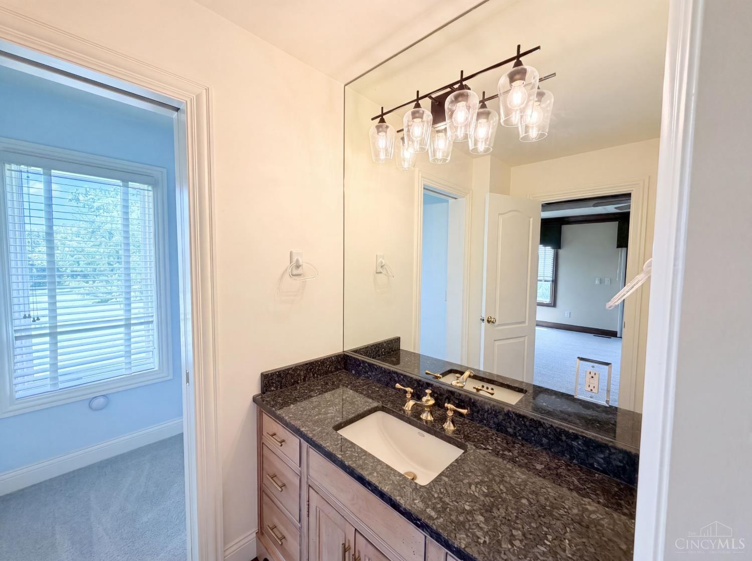 7087 Bridgetown Road Cincinnati, OH 45248 - Photo 23 of 35