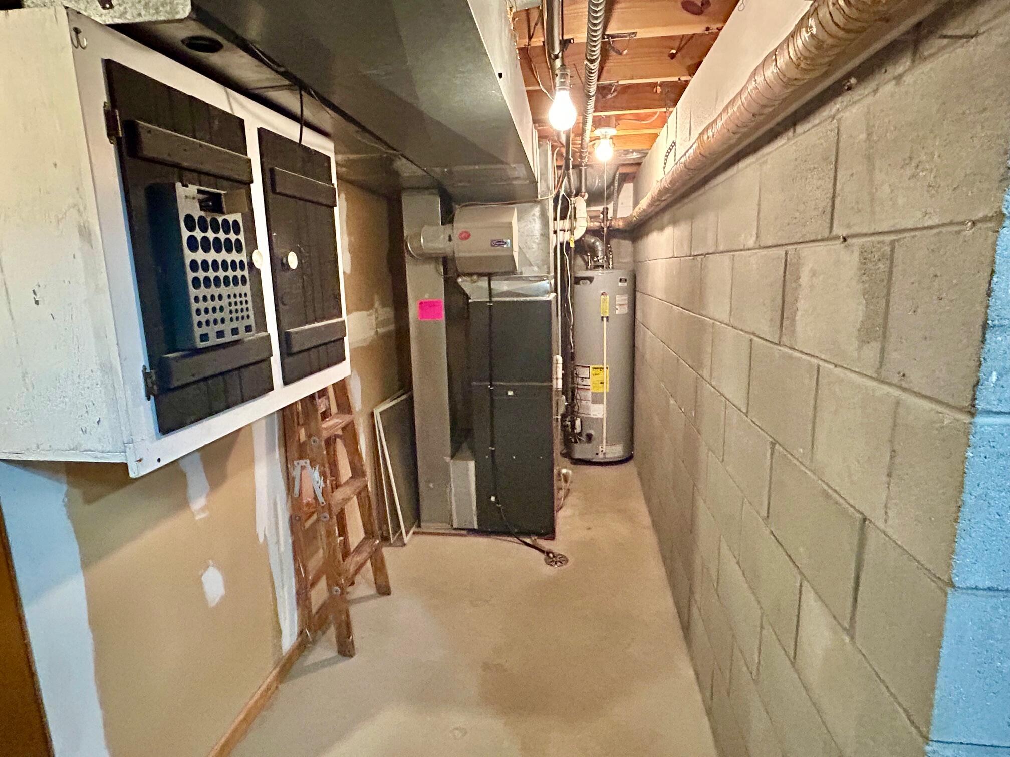 5221 West Loomis Road Greenfield, WI 53129 - Photo 23 of 33 Mechanicals