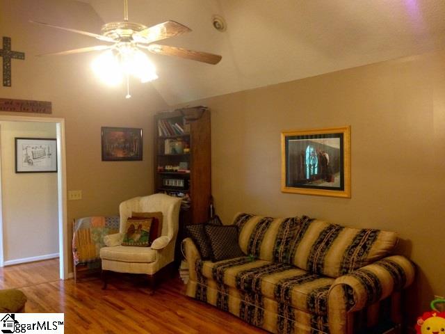 105 Rices Creek Church Road Liberty, SC 29657 - Photo 10 of 35