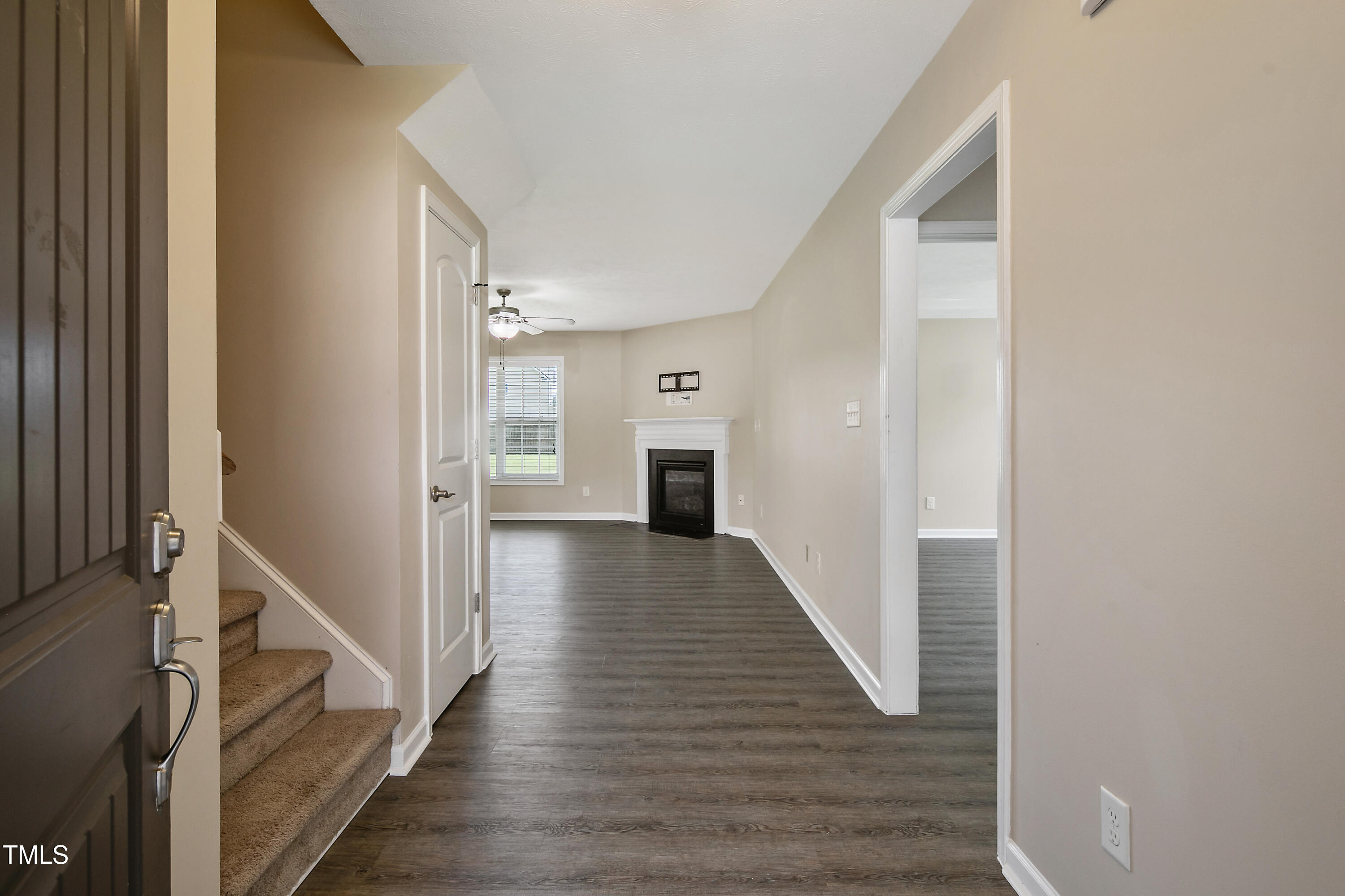 949 Raspberry Road Stedman, NC 28391 - Photo 6 of 31 Entry