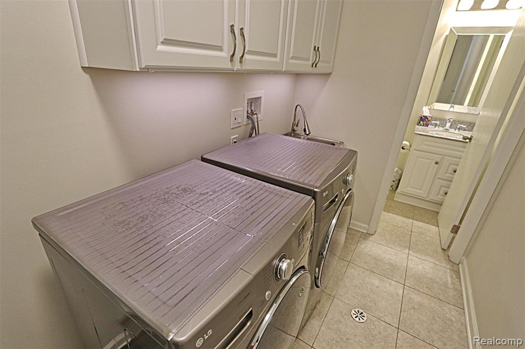 6198 Raintree Drive Canton, MI 48187 - Photo 9 of 53