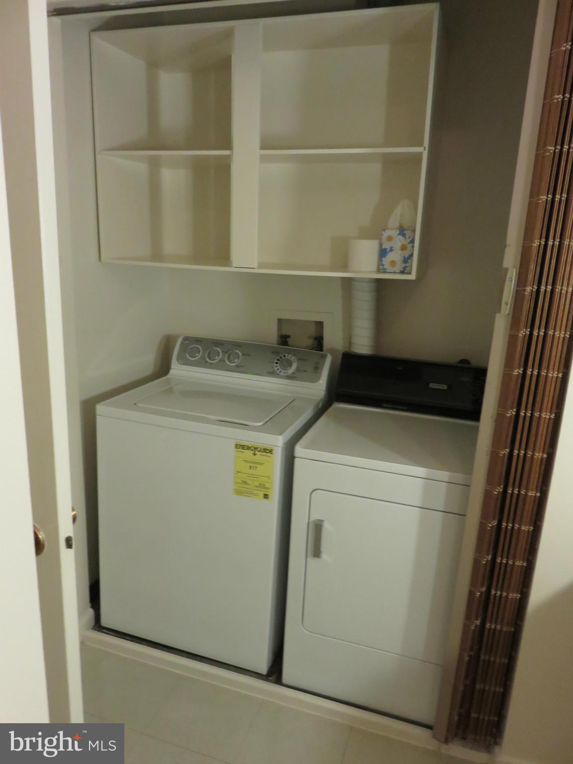 5806 Royal Ridge Drive, Unit Q Springfield, VA 22152 - Photo 13 of 17 Bath