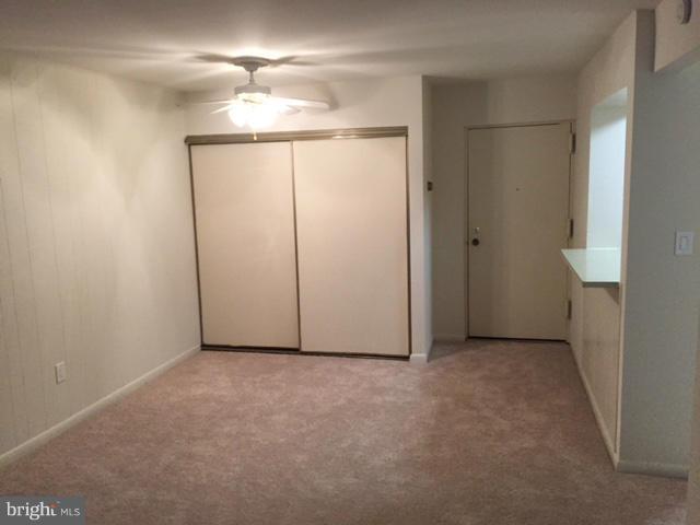 5806 Royal Ridge Drive, Unit Q Springfield, VA 22152 - Photo 4 of 17 Dining Room