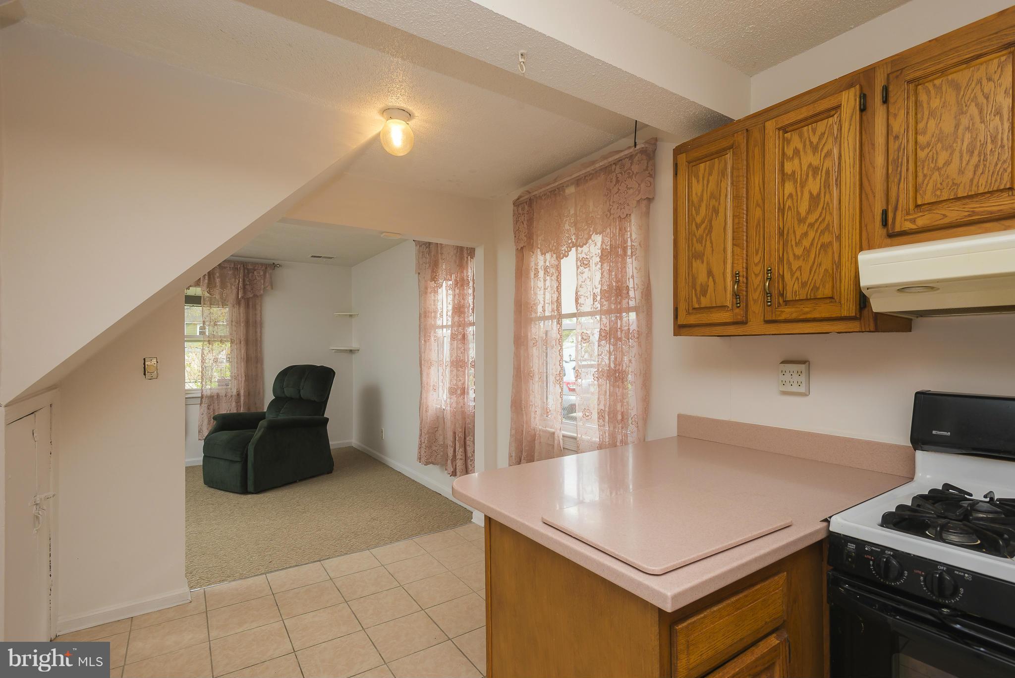 2012 Rittenhouse Street Hyattsville, MD 20782 - Photo 7 of 25 Kitchen
