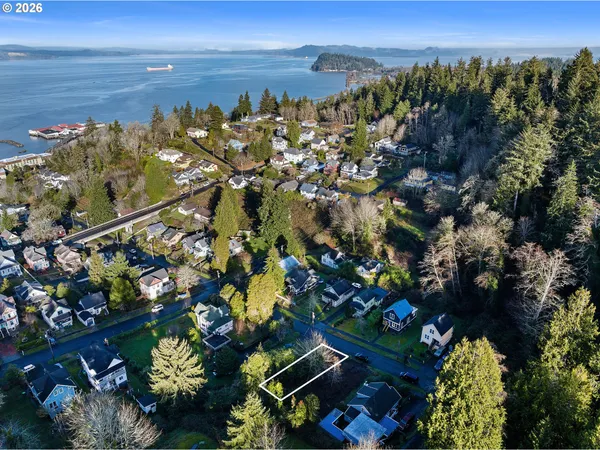 $74,950 | 755 38th Street, Astoria, OR 97103