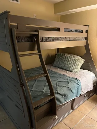 $2,600 | 1600 Via De Luna Drive, Unit 102A, Pensacola Beach, FL 32561