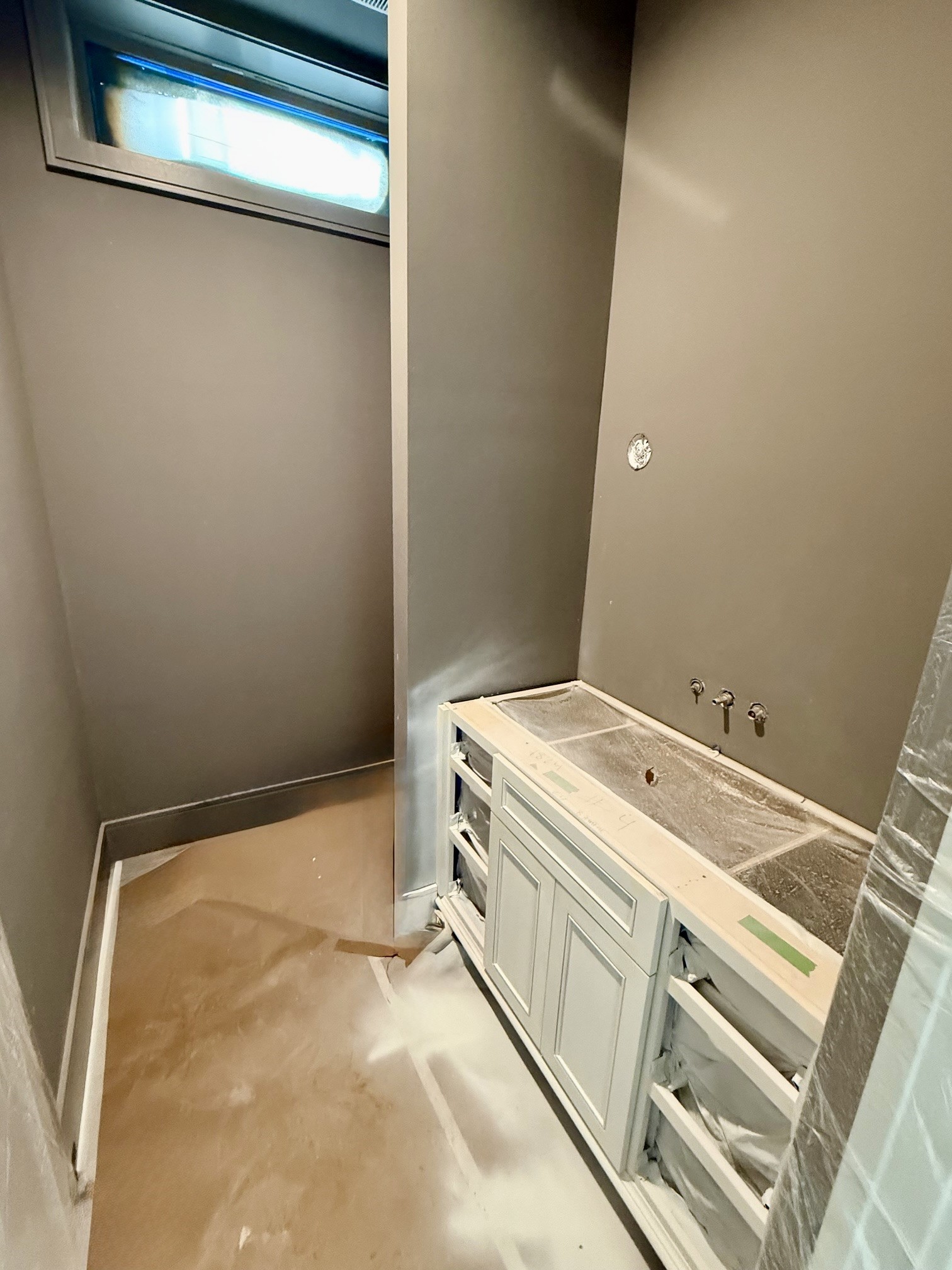 1824 Marshall Street Houston, TX 77098 - Photo 7 of 50 * Estimated Completion 04/15/2026 *
* Construction as of 2/1/2026 *
ASK ABOUT CUSTOMIZATION OPTIONS DURING CONSTRUCTION ONLY *MAZZARINO MODEL HOME * PHOTOS MAY SHOW A SIMILAR FLOOR PLAN AND/OR UPGRADED/ALTERNATIVE FINISHES * Please use these photos as a guide *THIS IS AN ACTIVE CONSTRUCTION SITE, BUYERS MUST REQUEST APPOINTMENT TO BE ON PREMISE AT ALL TIMES.