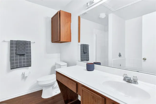 $348,000 | 5722 Firethorn Drive, Dallas, TX 75249