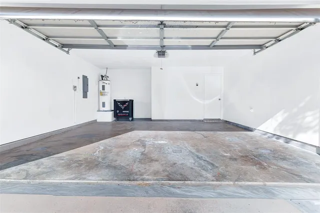 $348,000 | 5722 Firethorn Drive, Dallas, TX 75249