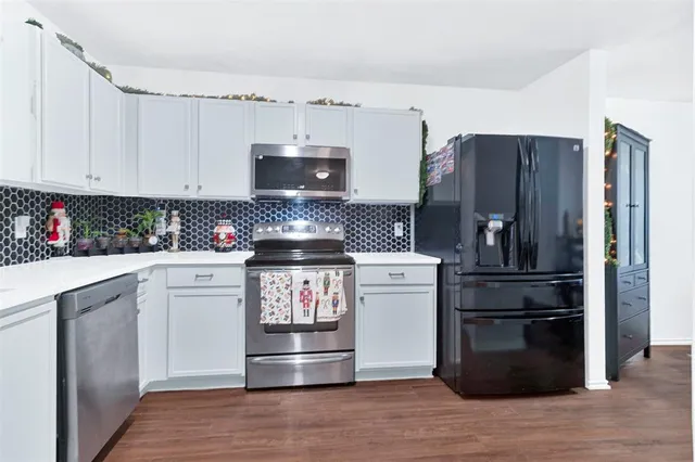 $348,000 | 5722 Firethorn Drive, Dallas, TX 75249