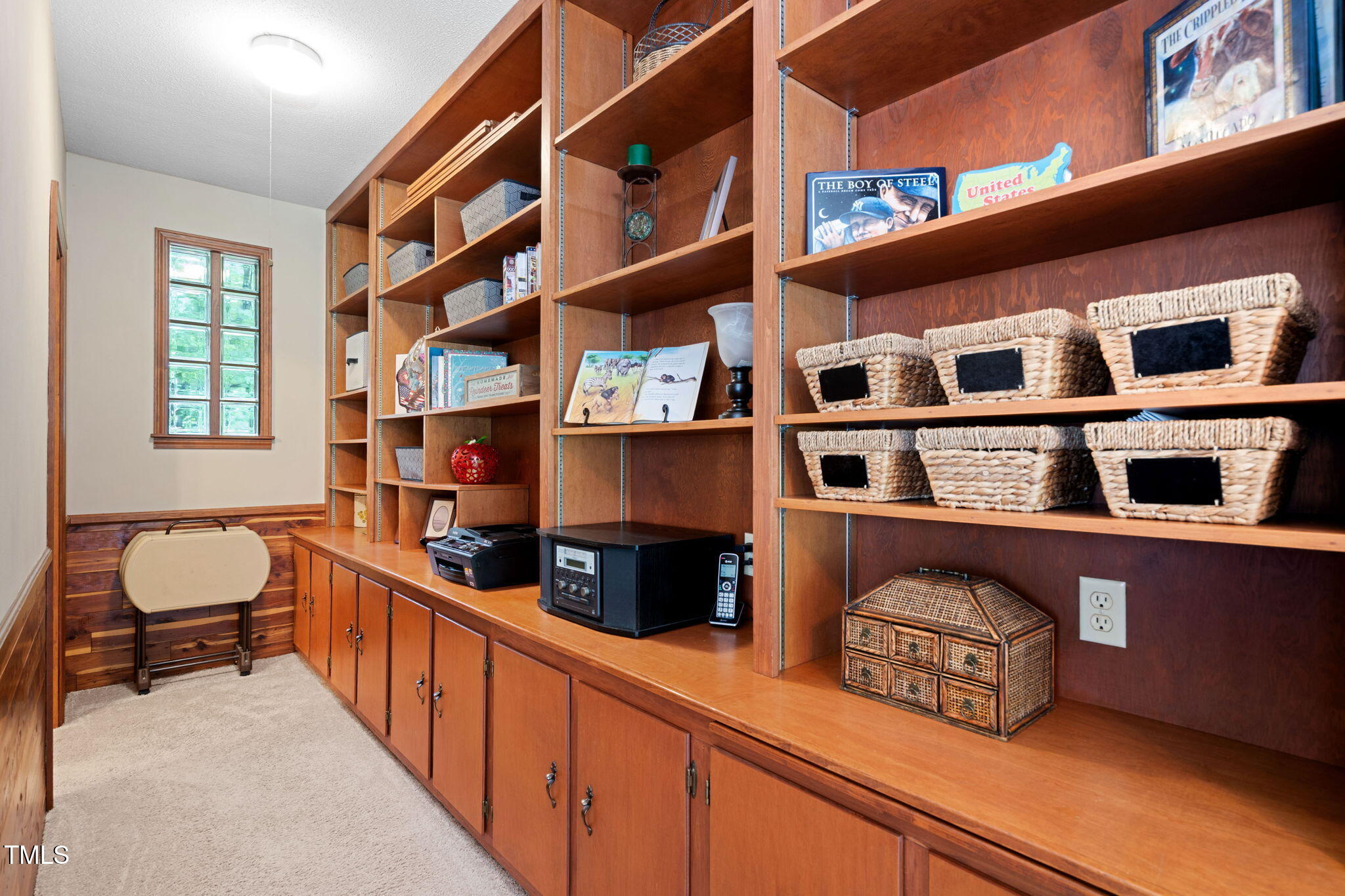 8236 Jackson Road Wake Forest, NC 27587 - Photo 22 of 74 18a-Built-in-Shelves-Family Room-8236-ja