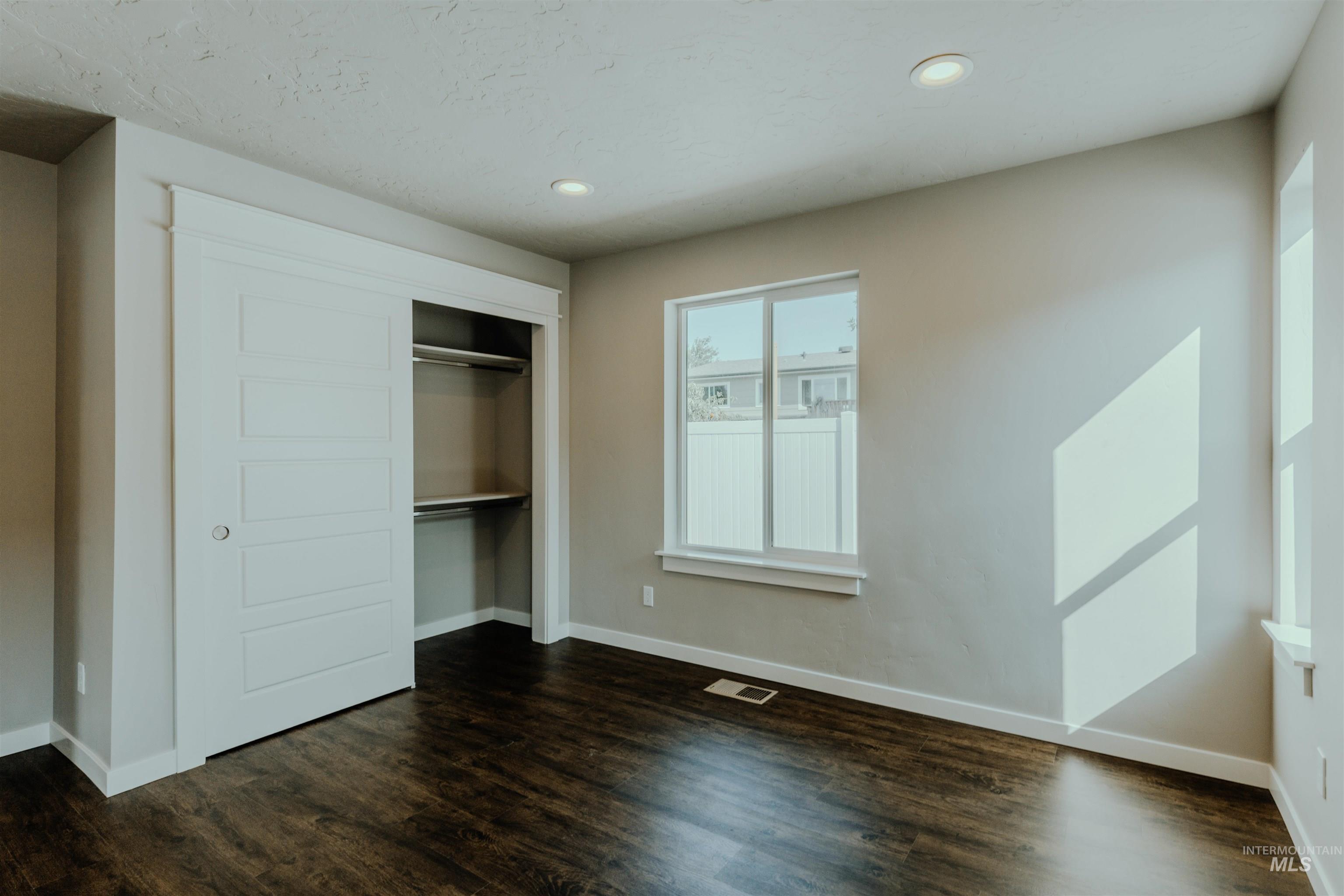1231 Phillips Circle Ontario, OR 97914 - Photo 11 of 23