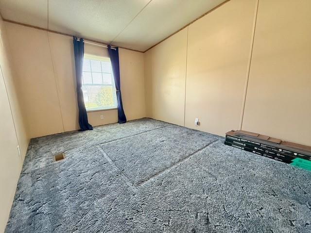 414 Gardner Center Road New Castle, PA 16101 - Photo 20 of 27 Gallery Image 20