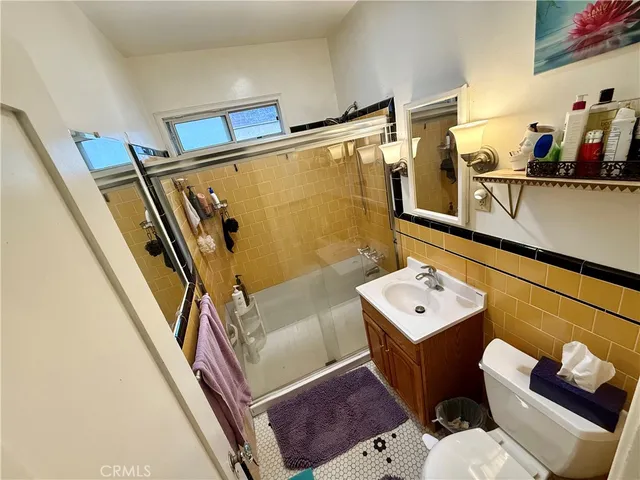 $1,350,000 | 79 North Berkeley Avenue, Pasadena, CA 91107