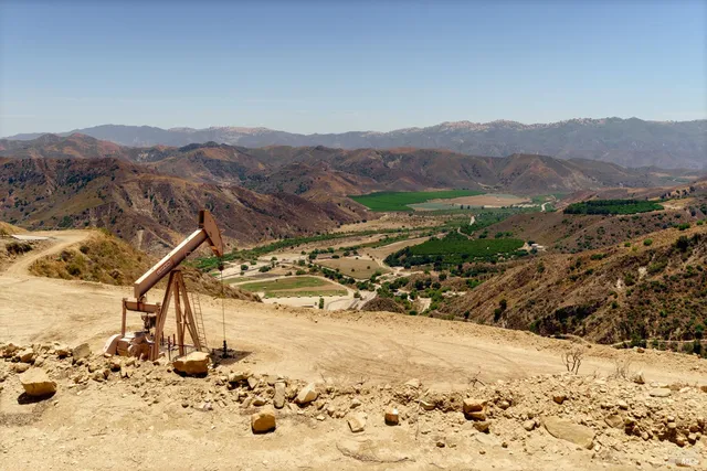 a view of a mountain