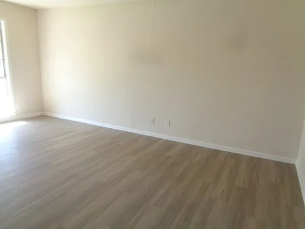 $1,500 | 620 Grantham Road, Baytown, TX 77521