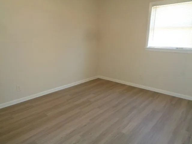 $1,525 | 620 Grantham Road, Baytown, TX 77521