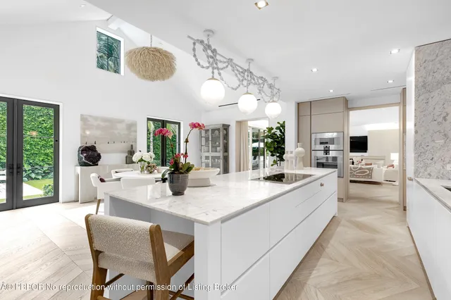 $16,995,000 | 152 Dolphin Road, Palm Beach, FL 33480