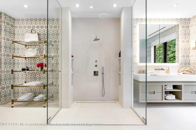 $16,995,000 | 152 Dolphin Road, Palm Beach, FL 33480