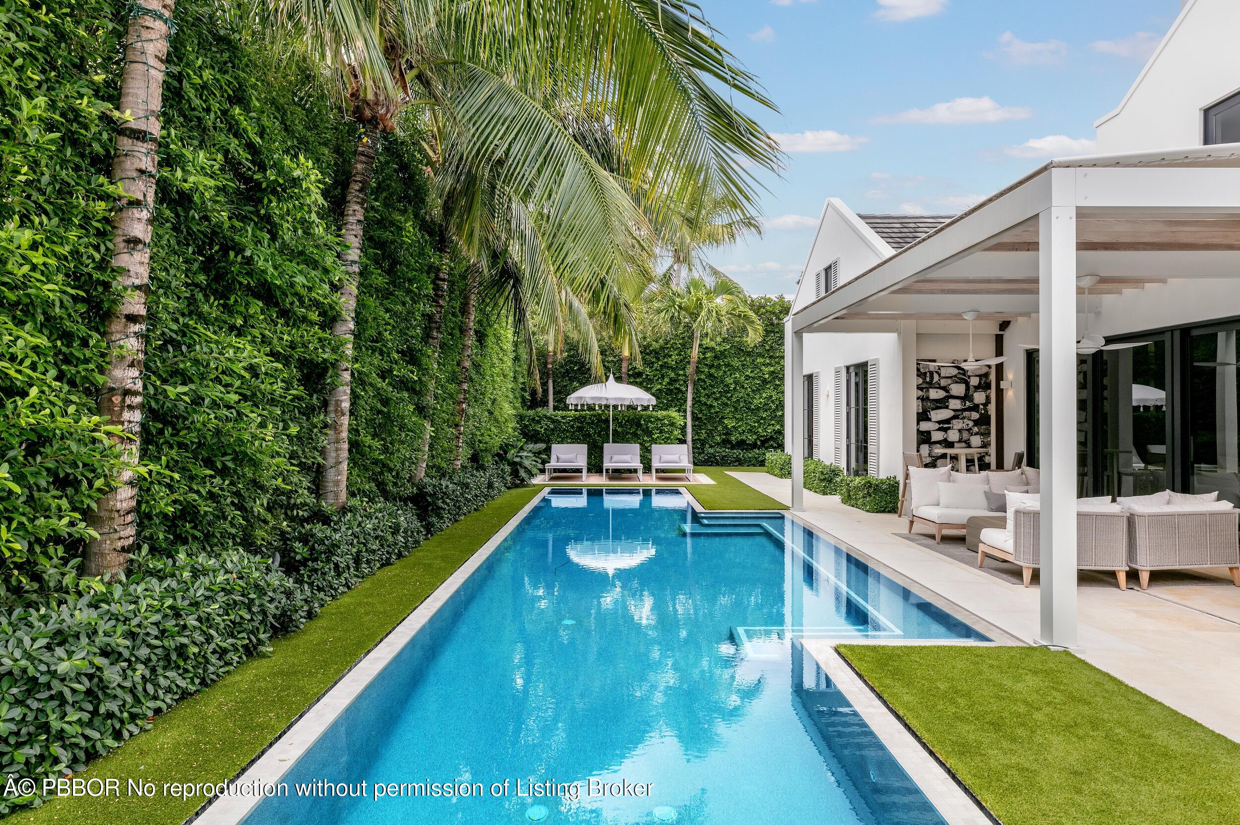 152 Dolphin Road Palm Beach, FL 33480 - Photo 36 of 47 Pool