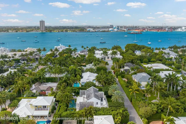 $16,995,000 | 152 Dolphin Road, Palm Beach, FL 33480
