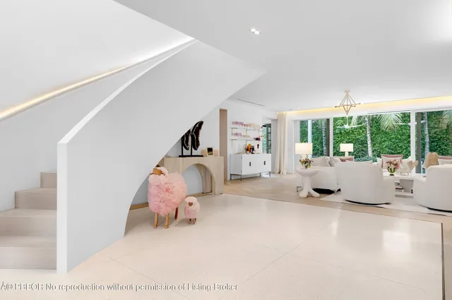 $16,995,000 | 152 Dolphin Road, Palm Beach, FL 33480