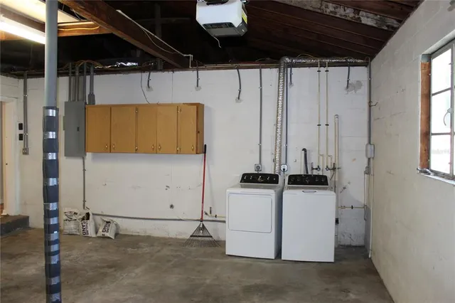 a view of a storage & utility room