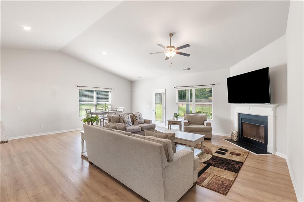 1074 Pne Vw Trail Monroe, GA 30656 - Photo 13 of 33