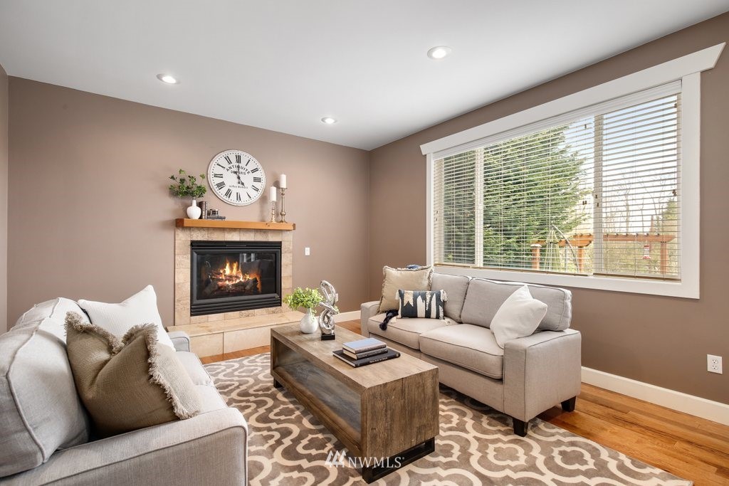 3615 Meadow Avenue North Renton, WA 98056 - Photo 11 of 30 Gallery Image 11