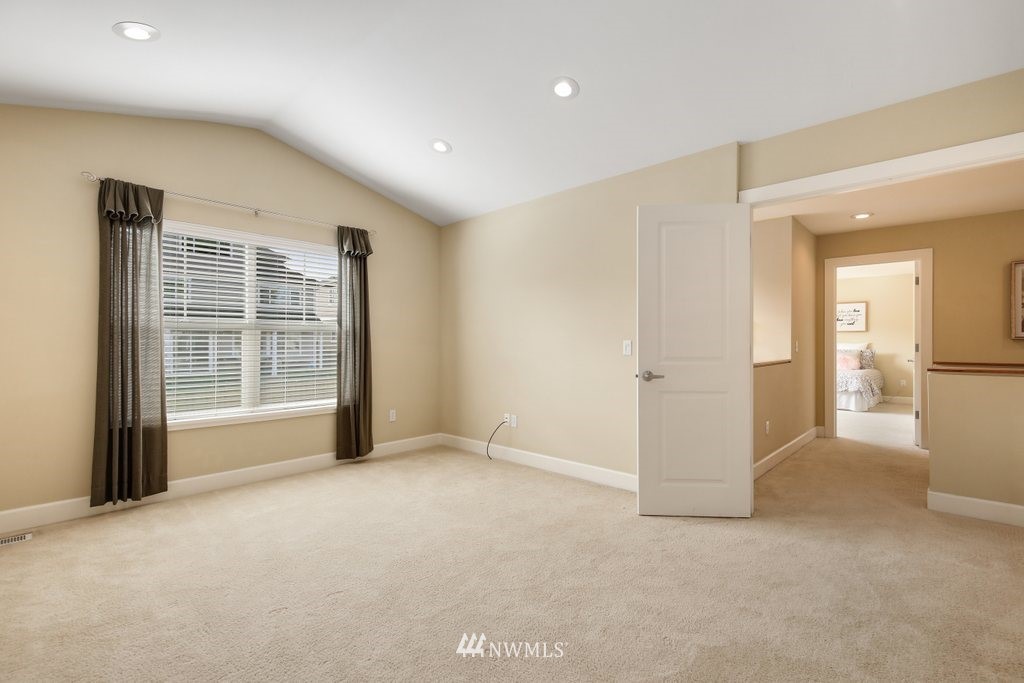 3615 Meadow Avenue North Renton, WA 98056 - Photo 25 of 30 Gallery Image 25