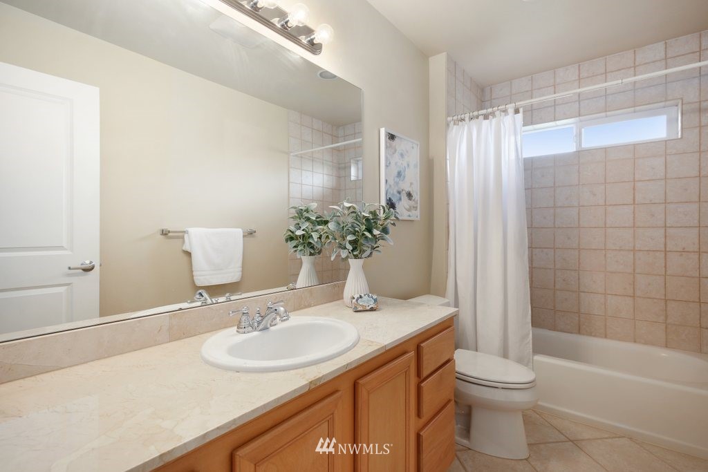 3615 Meadow Avenue North Renton, WA 98056 - Photo 26 of 30 Gallery Image 26