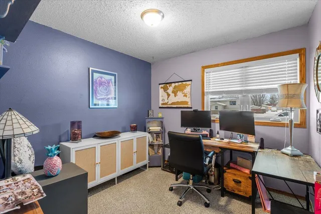 $235,000 | 729 5th Street South, Wahpeton, ND 58075