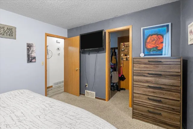 $235,000 | 729 5th Street South, Wahpeton, ND 58075