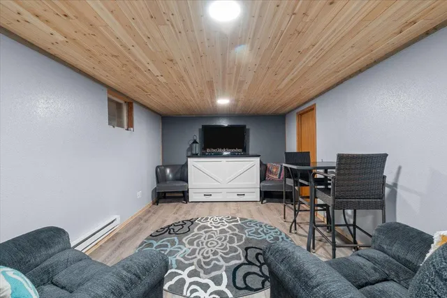 $235,000 | 729 5th Street South, Wahpeton, ND 58075