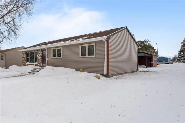 $235,000 | 729 5th Street South, Wahpeton, ND 58075