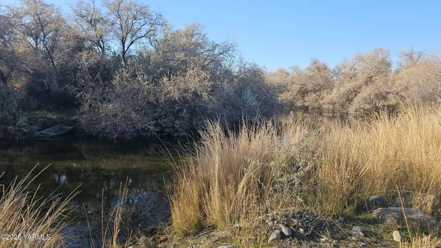 $585,000 | Nna Old Inland Empire Highway, Prosser, WA 99350