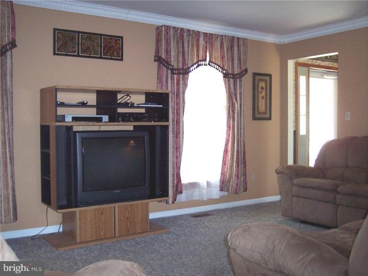 281 Portzer Road Quakertown, PA 18951 - Photo 12 of 25 Gallery Image 12