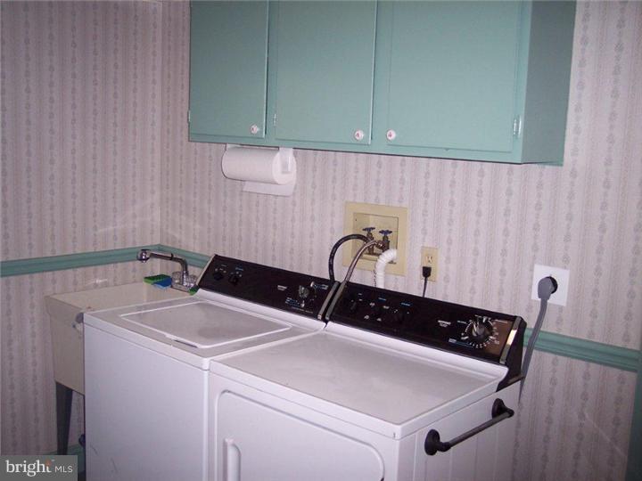 281 Portzer Road Quakertown, PA 18951 - Photo 17 of 25 Laundry Room