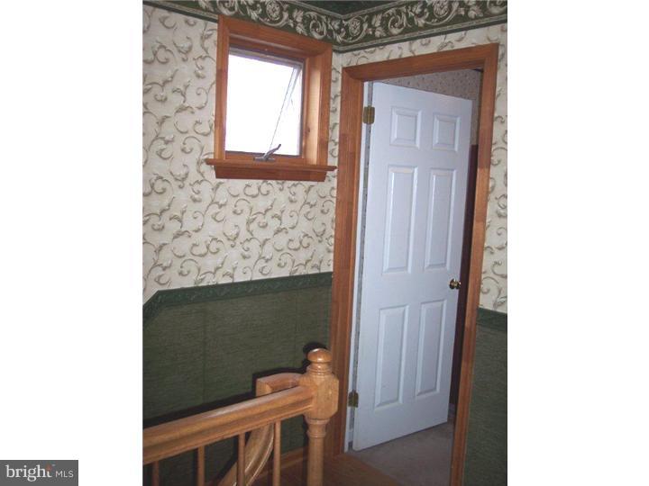 281 Portzer Road Quakertown, PA 18951 - Photo 20 of 25 Hallway