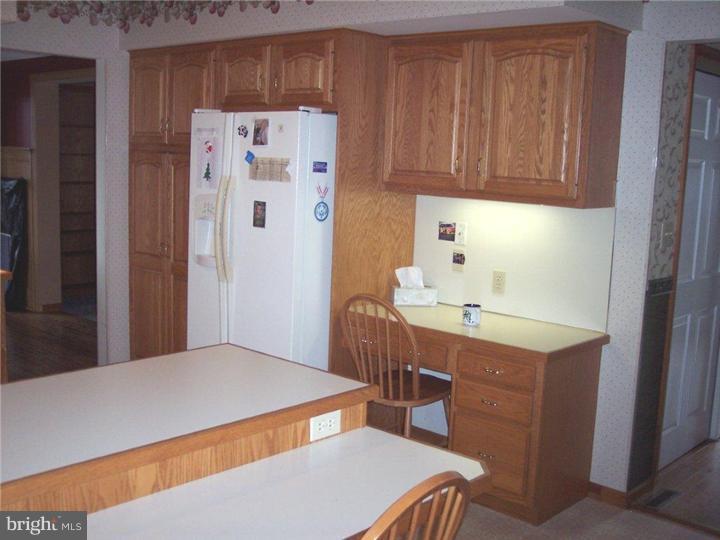 281 Portzer Road Quakertown, PA 18951 - Photo 8 of 25 Kitchen