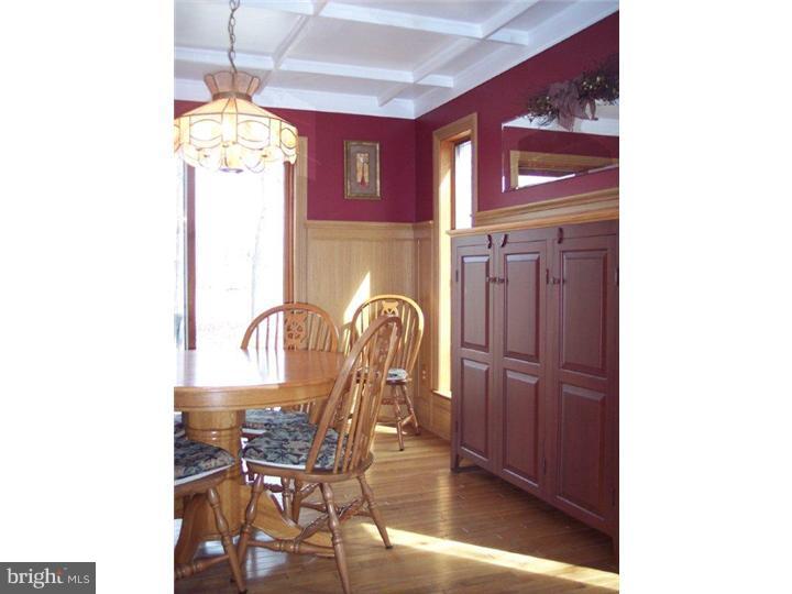 281 Portzer Road Quakertown, PA 18951 - Photo 9 of 25 Dining Room