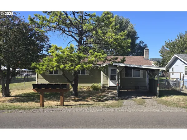 $245,000 | 1406 North Willow Street, La Grande, OR 97850