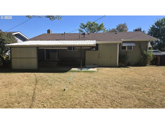 $249,900 | 1406 North Willow Street, La Grande, OR 97850