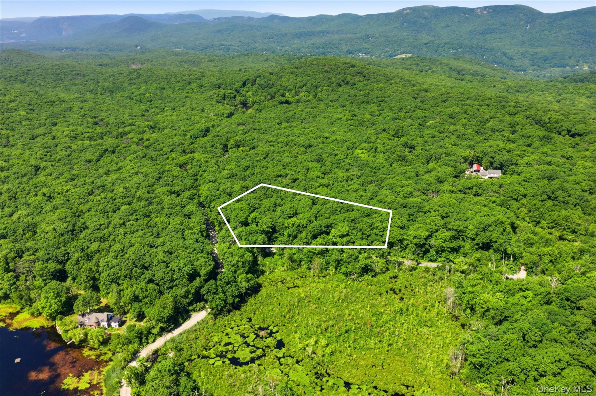 599 East Mountain Road North Cold Spring, NY 10516 - Photo 3 of 11