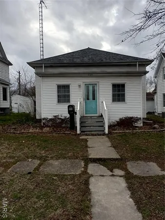 $119,900 | Undisclosed Address, Nokomis, IL 62075