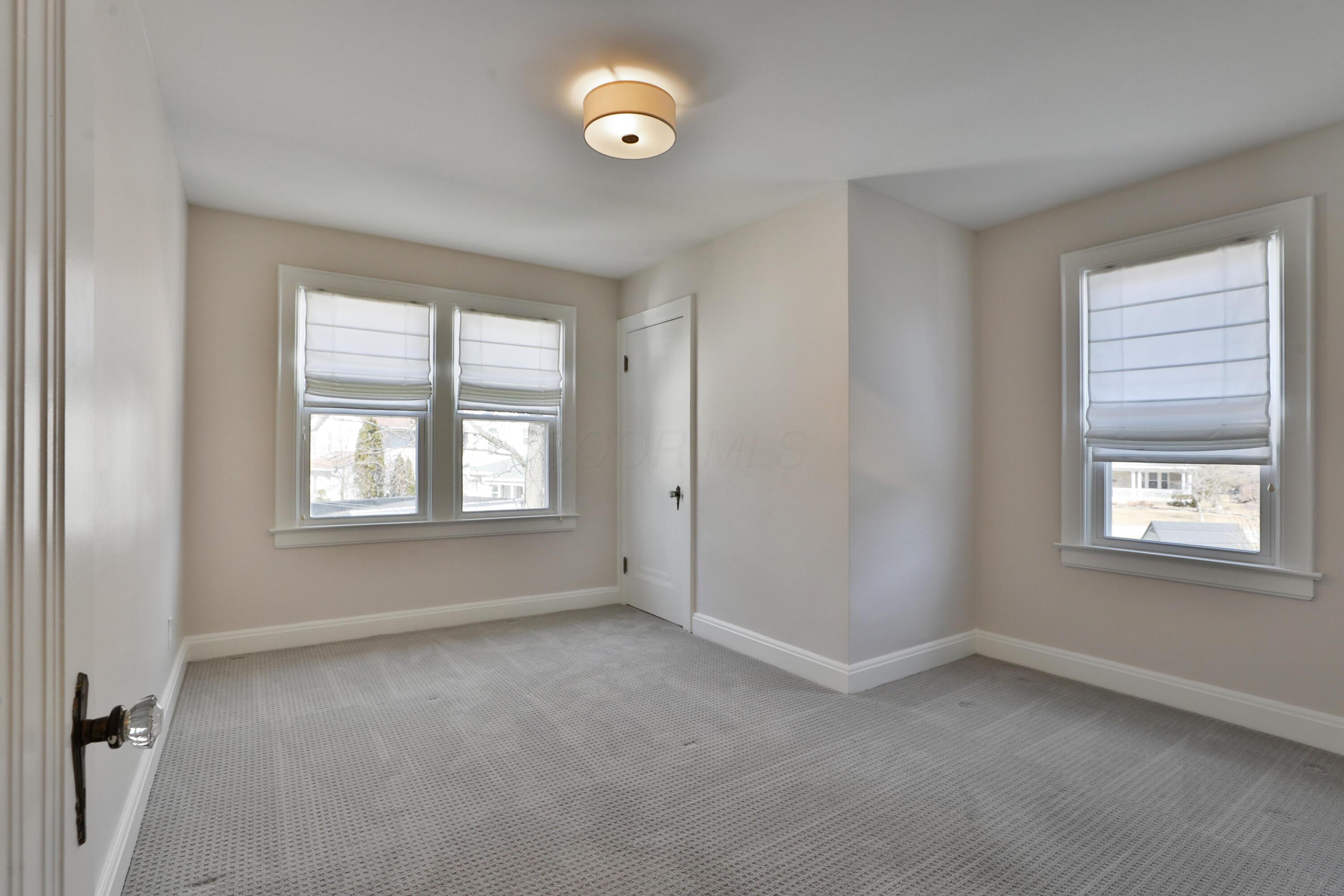 64 West Torrence Road Columbus, OH 43214 - Photo 29 of 63 64-W-Torrence-32