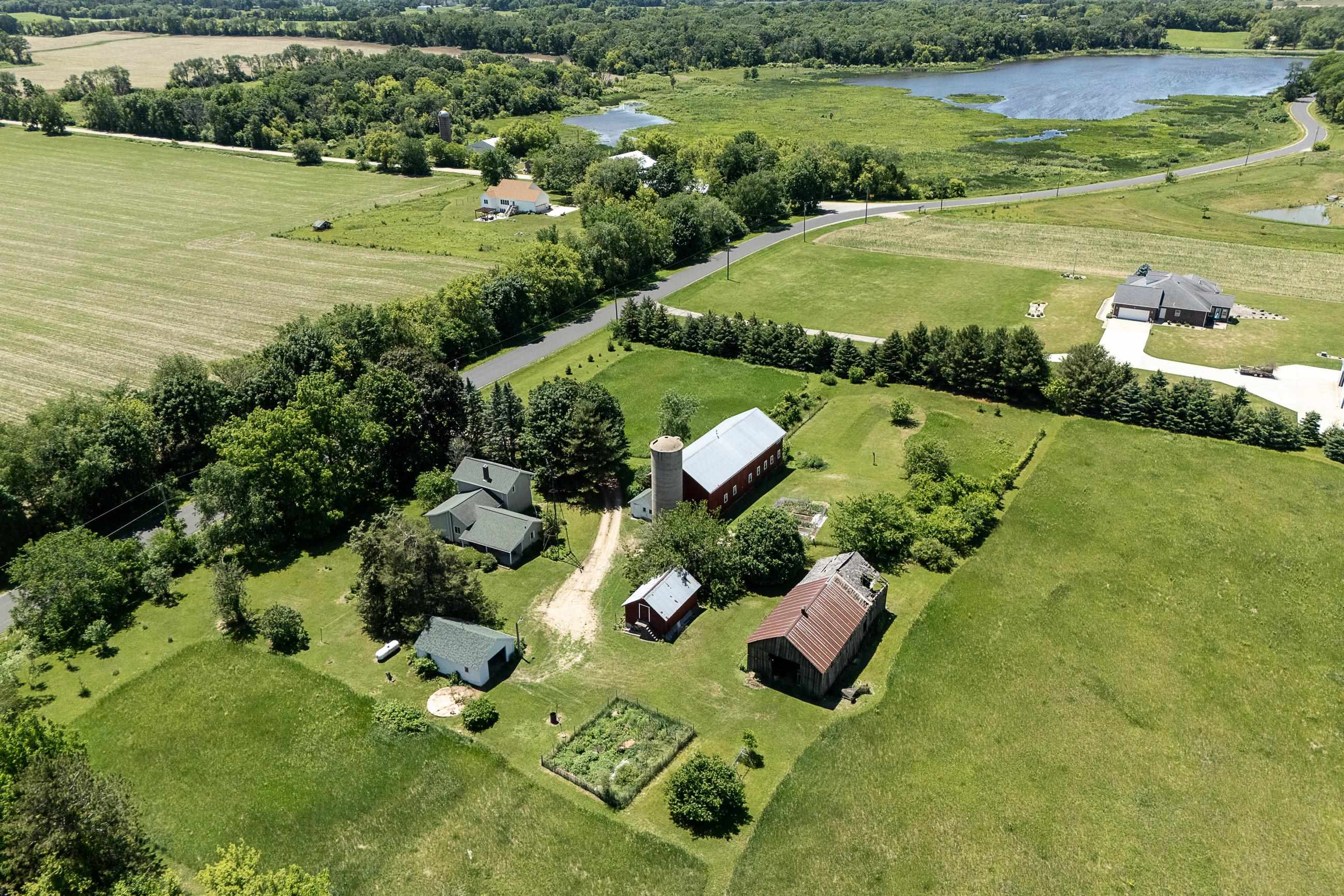 3402 Rutland Dunn Town Line Road Stoughton, WI 53589 - Photo 81 of 88